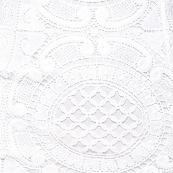 HELLO MOLLY SOLD OUT UNCONDITIONAL DRESS WHITE - Picture 9 of 9